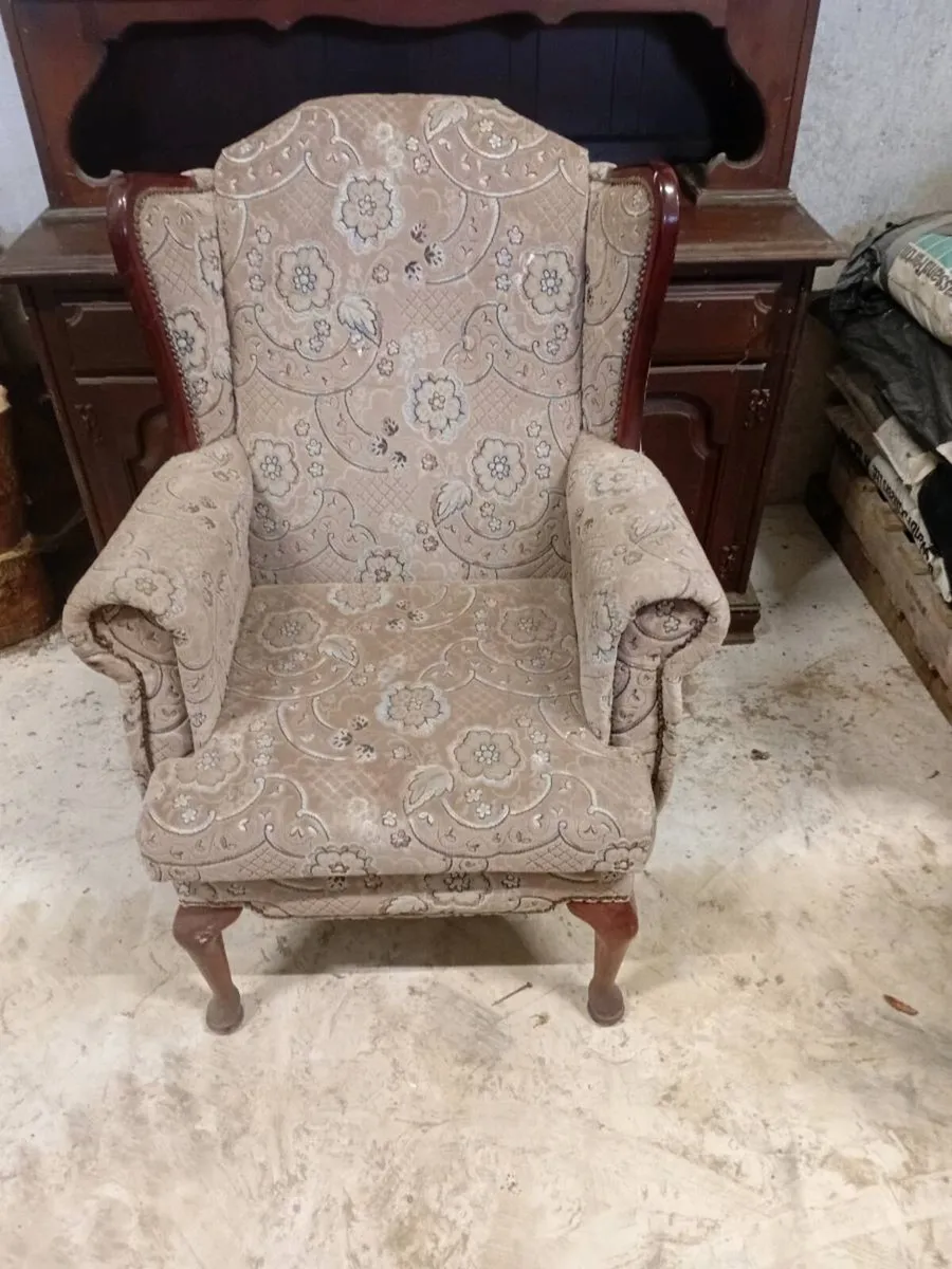Sofa and 1Armchair - Image 2