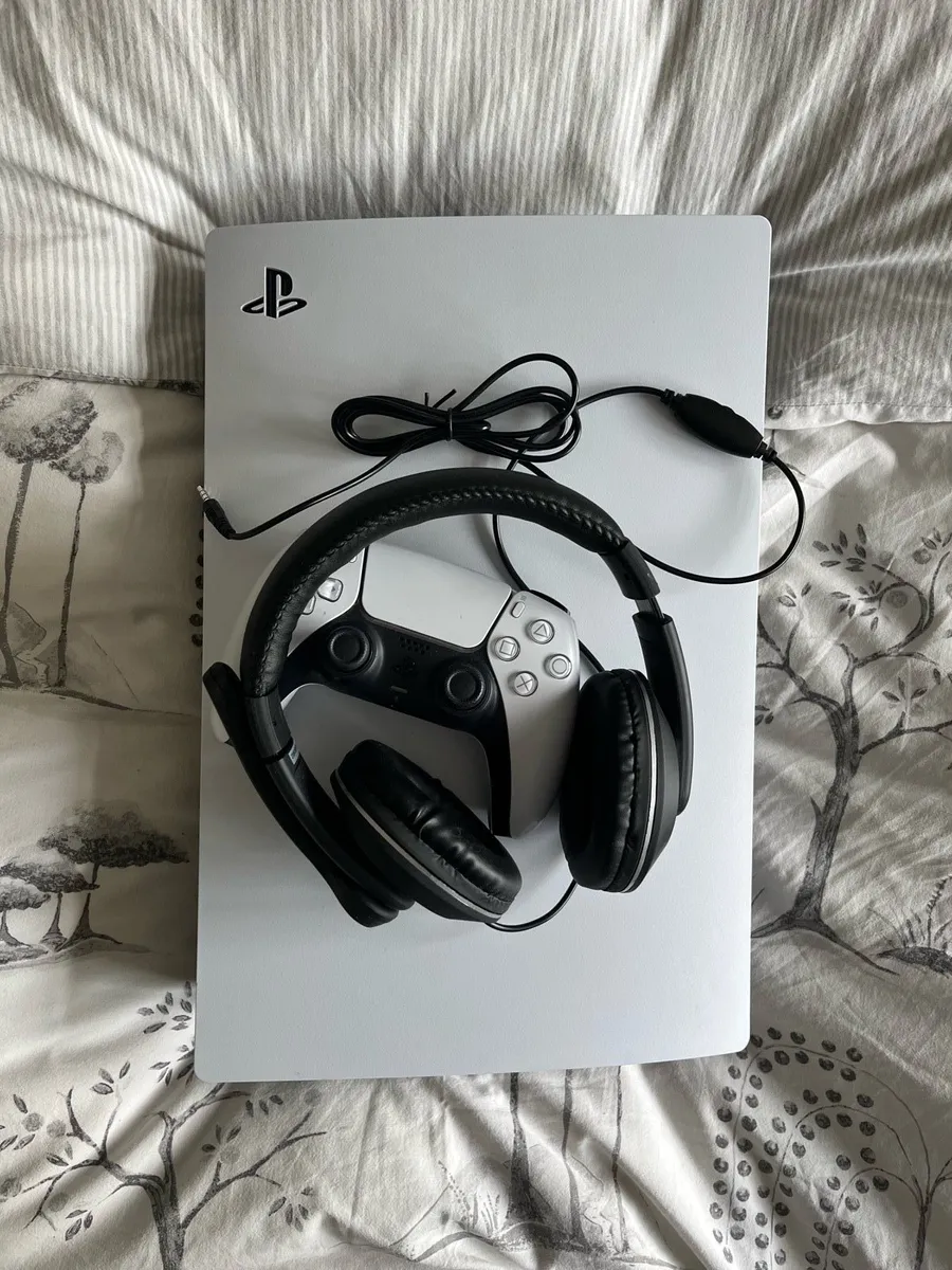 Playstation 5 - Image 1