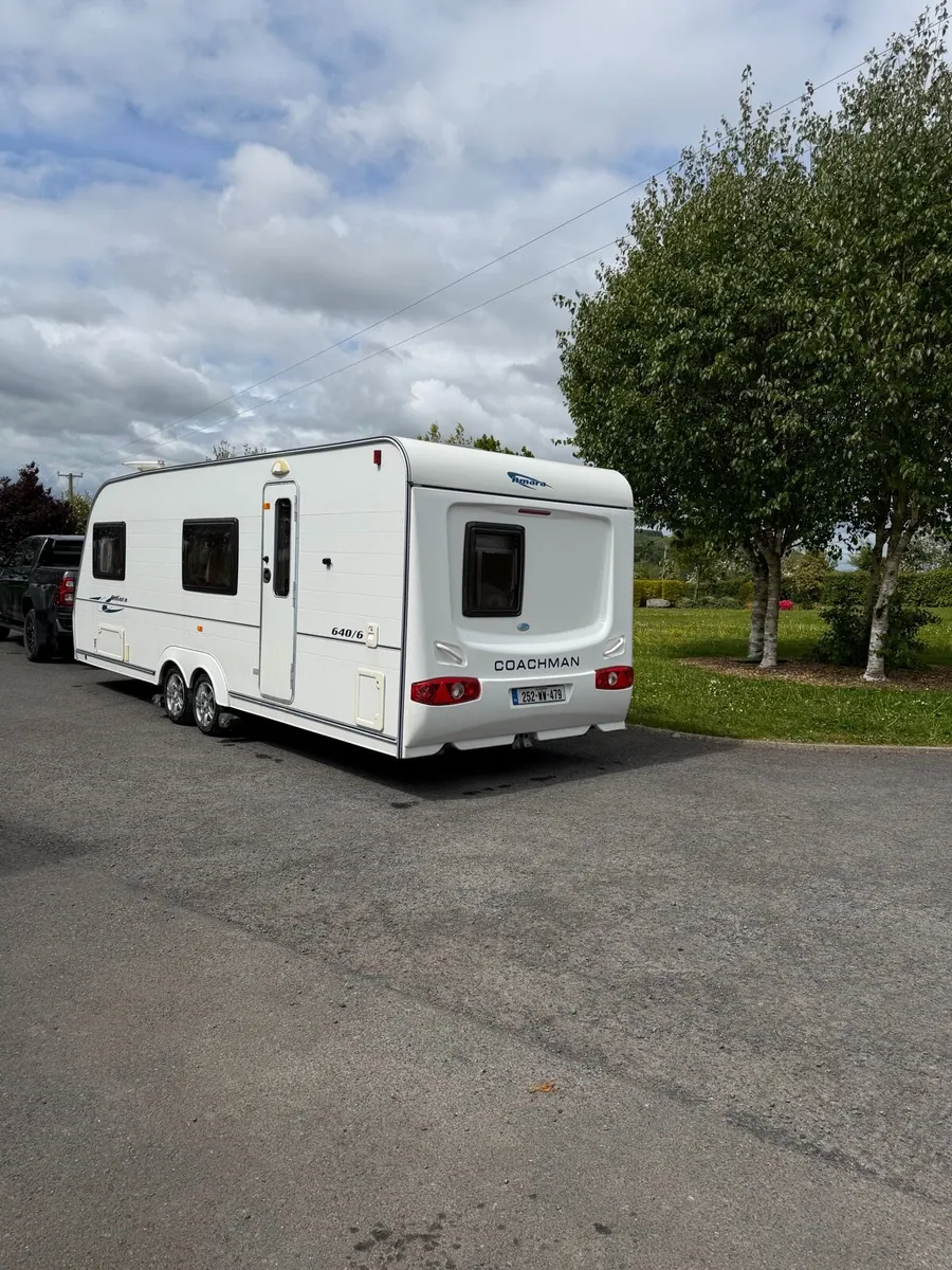 Caravan - Image 2