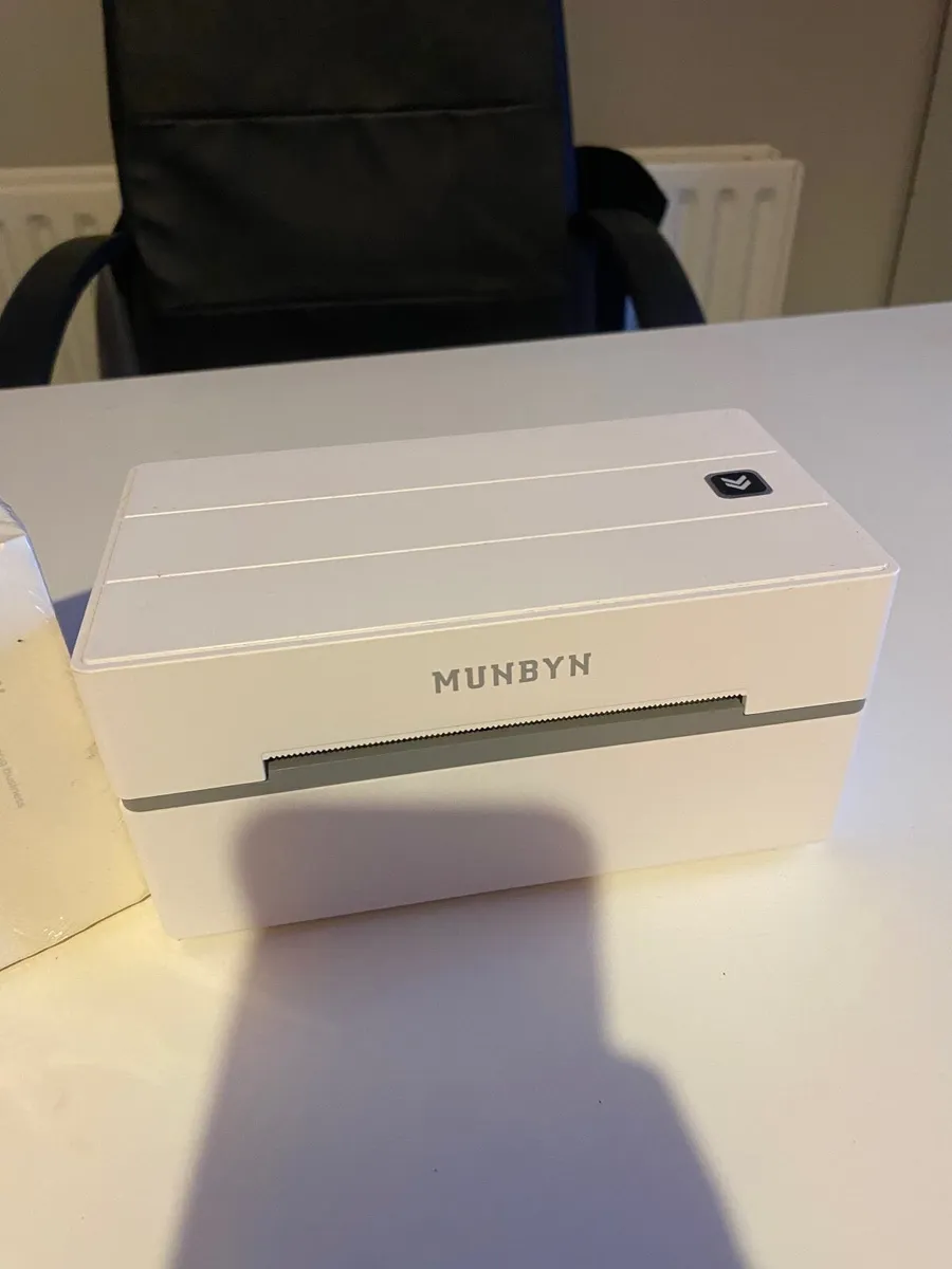 Munbyn Thermal Label Printer + Labels - Image 2