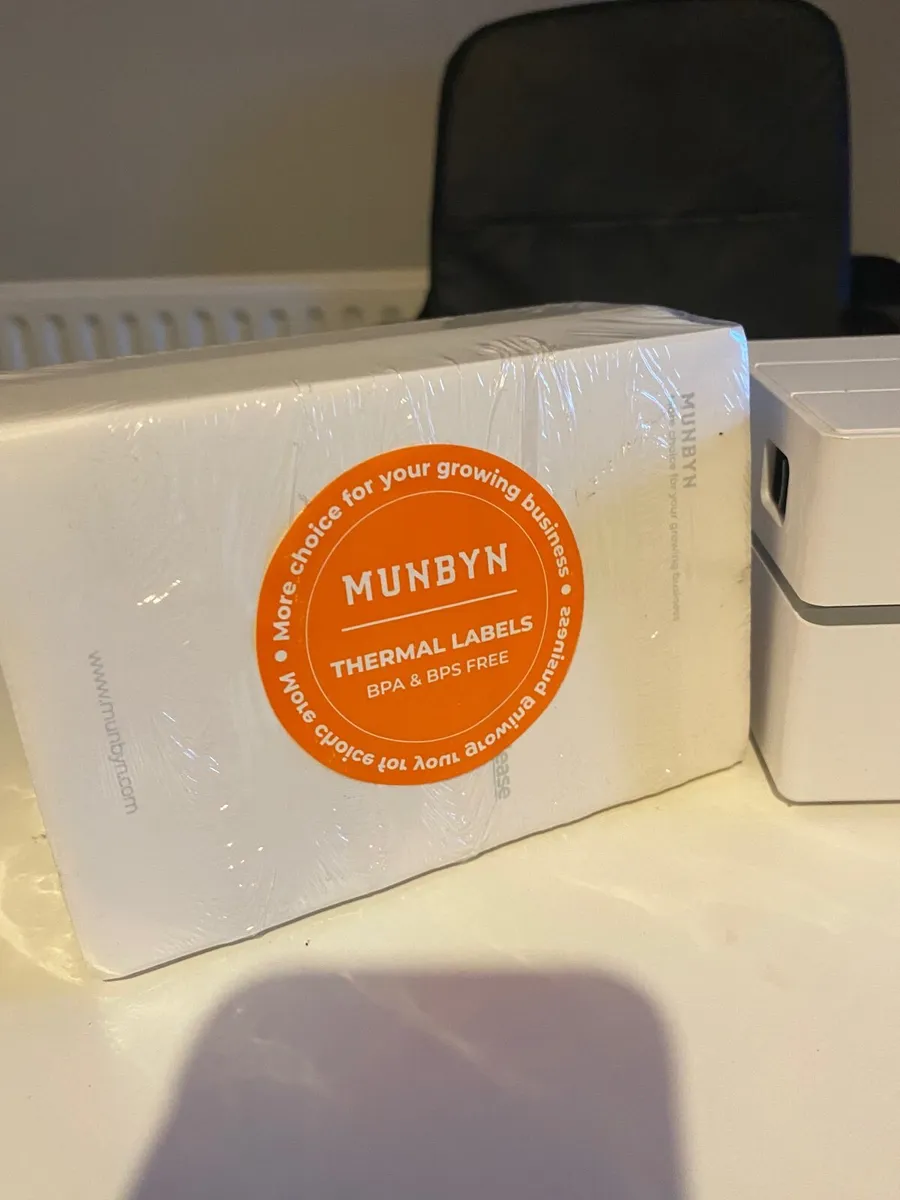 Munbyn Thermal Label Printer + Labels - Image 3
