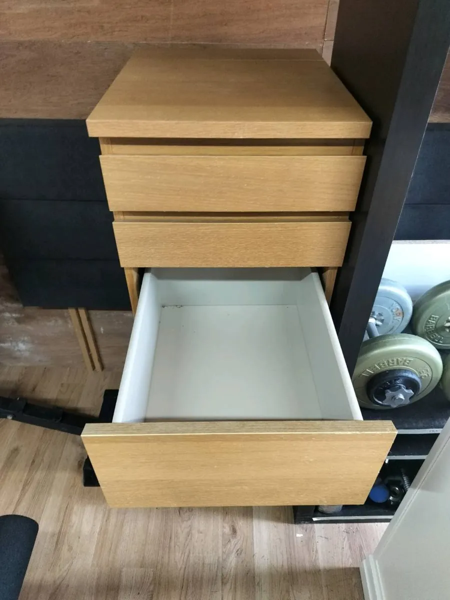 Chest of 6 drawers Malm oak veneer with mirror - Image 4