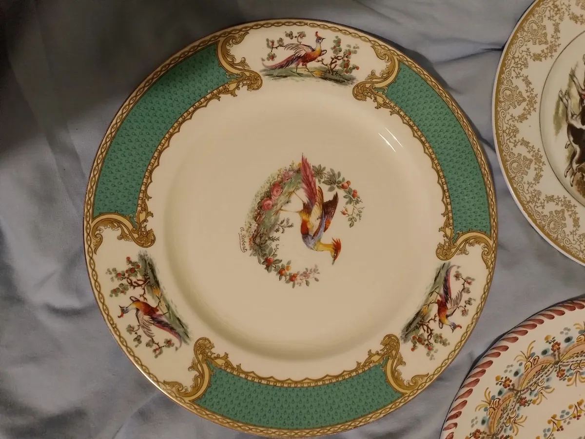 Antique Wall Hanging Plates 15 in the LOT - Image 2