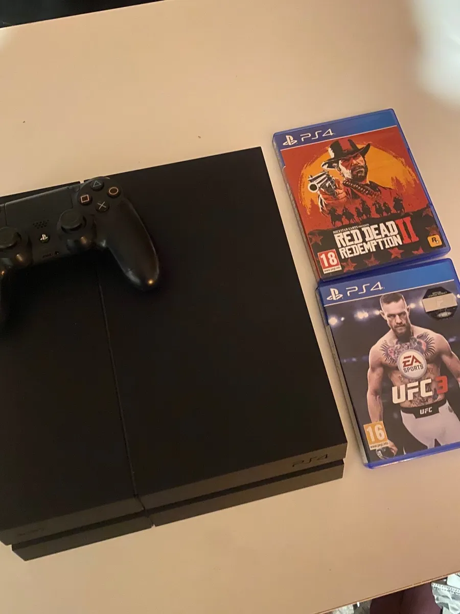 PS4 500GB Bundle — Controller & 2 Games - Image 1