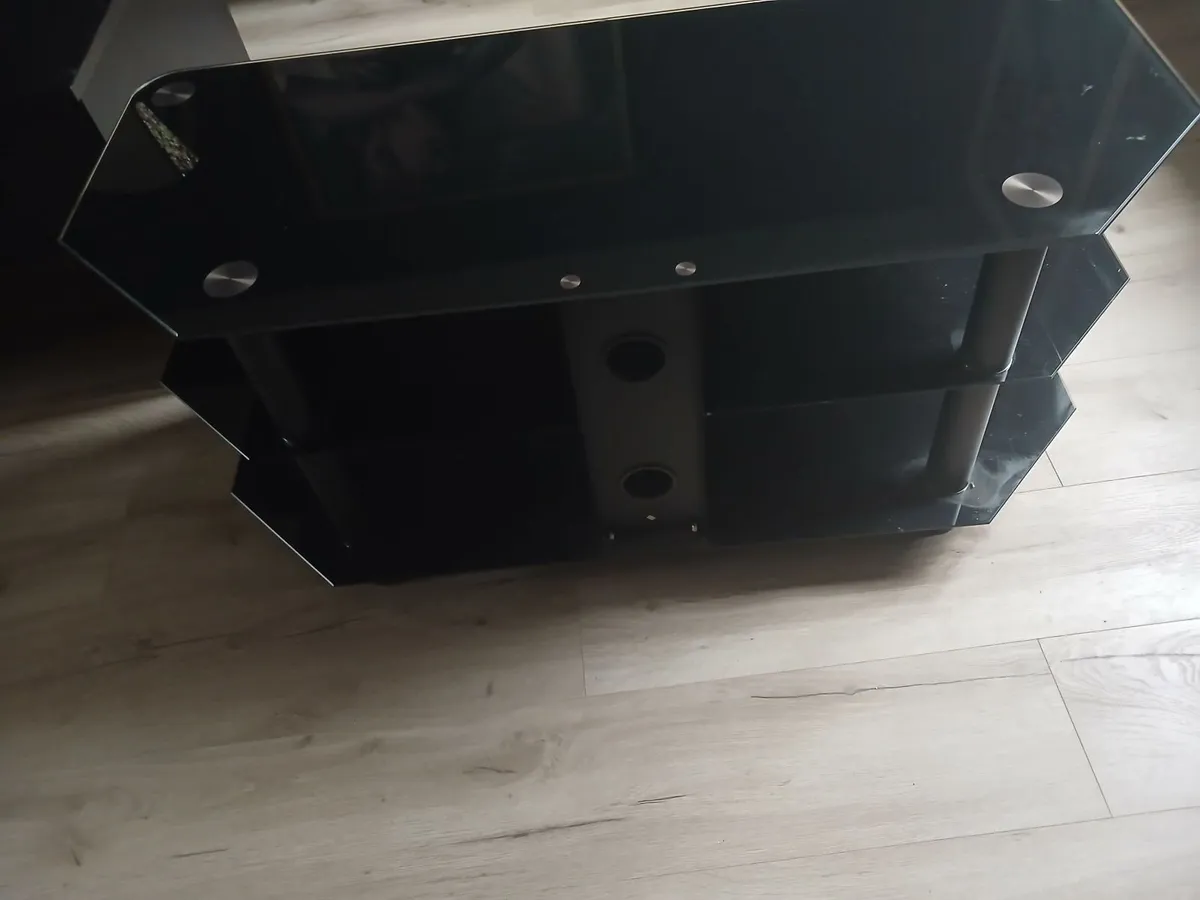 TV  stand - Image 1