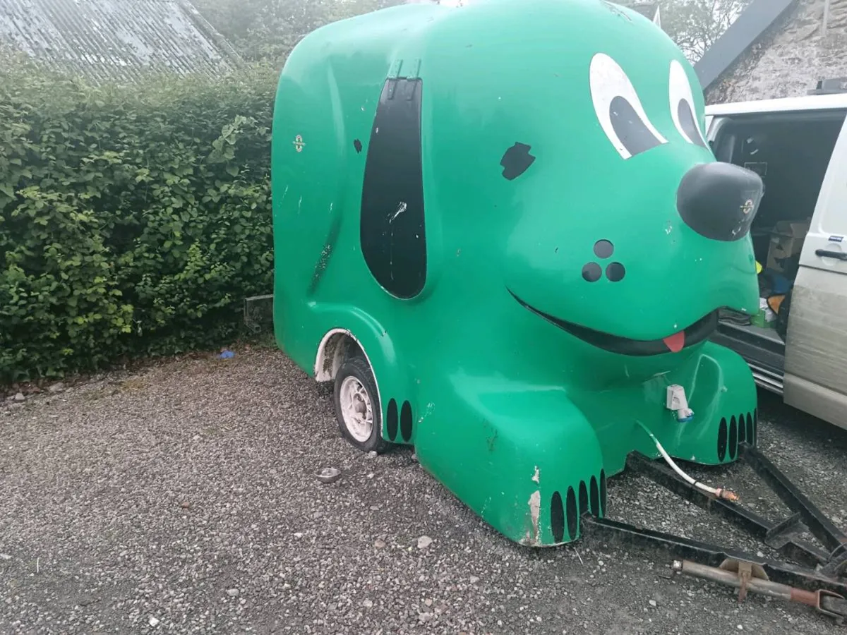 Mobile grooming trailer - Image 4