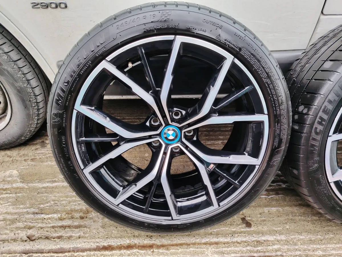 19" BMW M-sport alloys - Image 2
