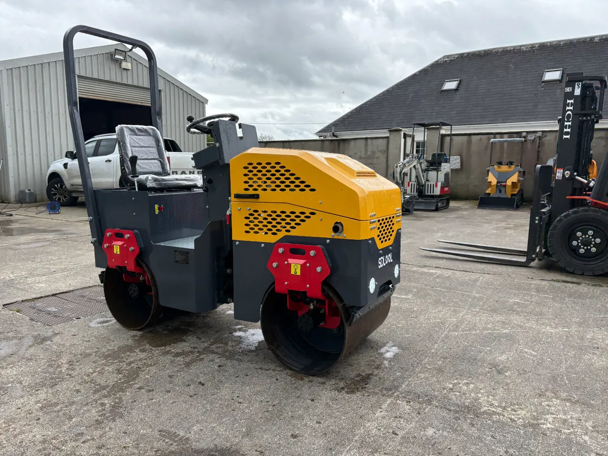 New 1 Ton Twin Drum Vibrating Roller - Image 2