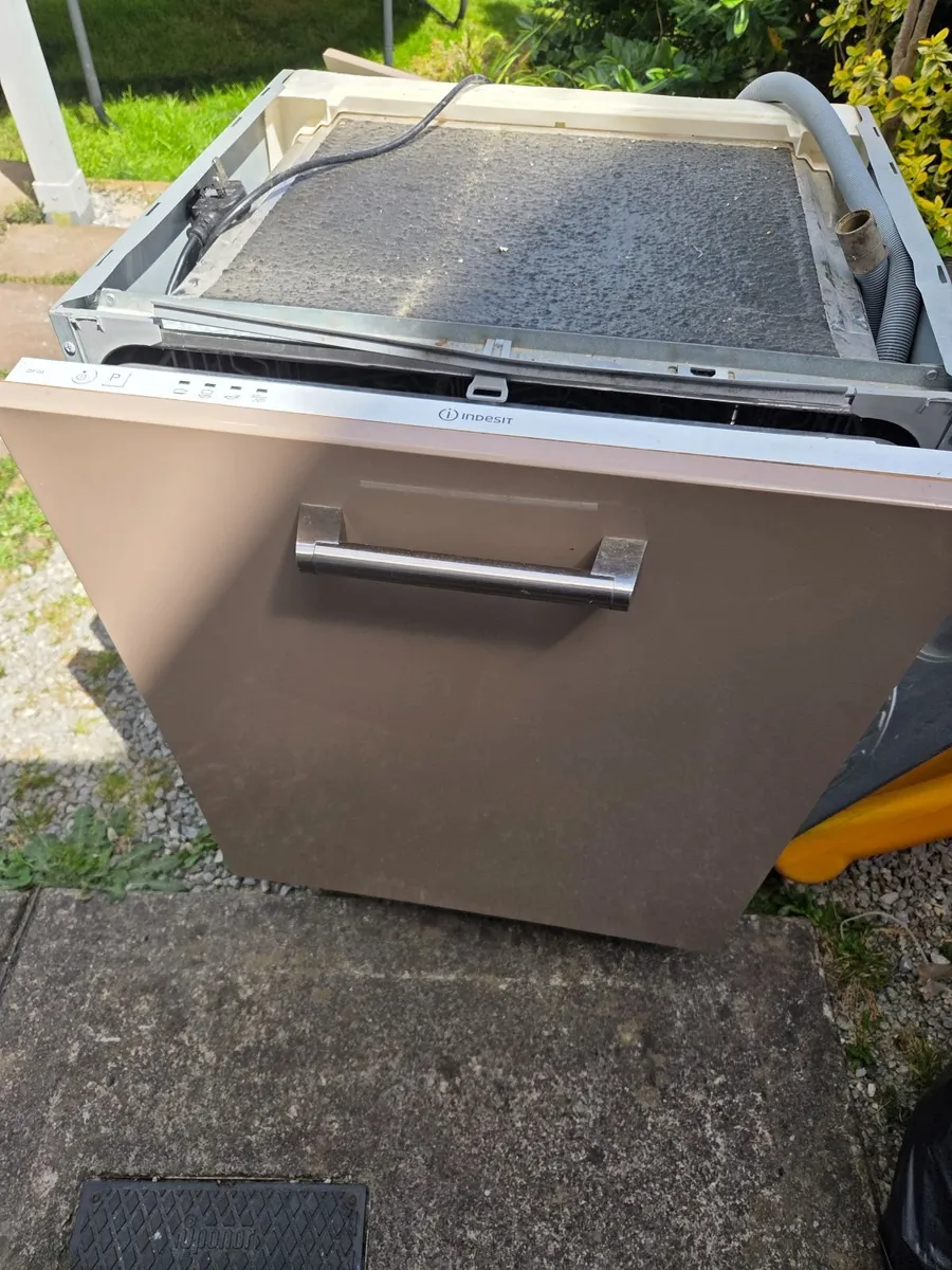 Dishwasher for free - Image 2