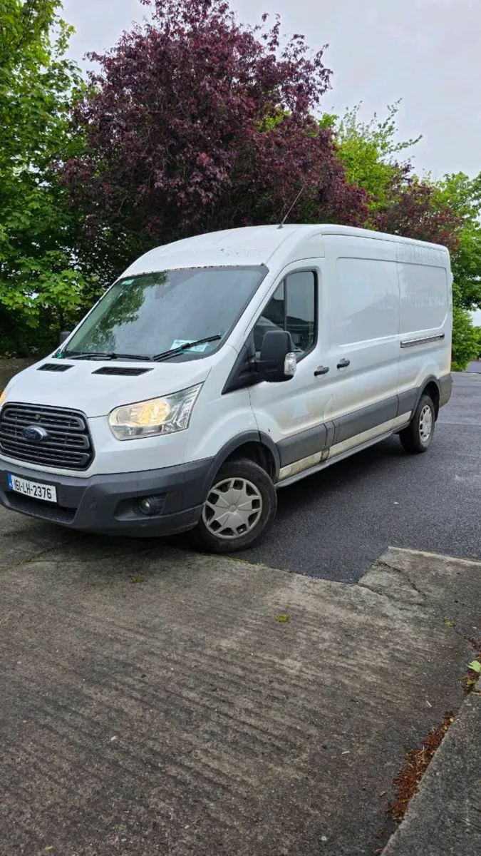 Ford Transit - Image 2