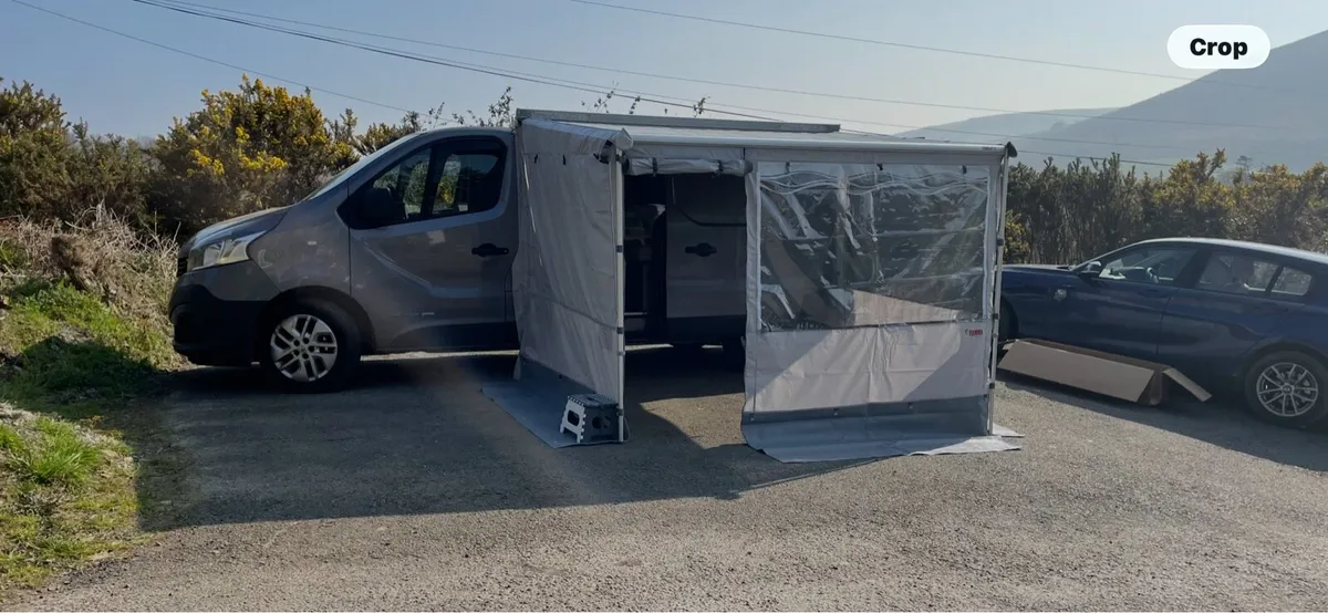 Renault traffic campervan - Image 4