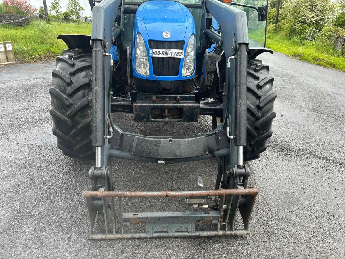 2008 New Holland TL90A with Quicke Loader - Image 2