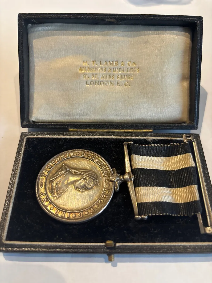 Order of Saint Johns Service Medal - Image 3