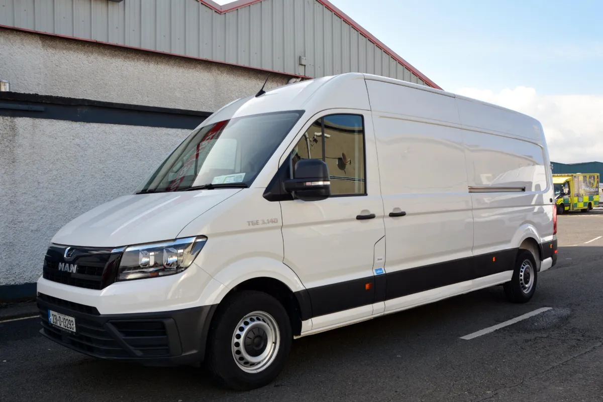 MAN TGE Long Wheelbase 14' floor - Image 1