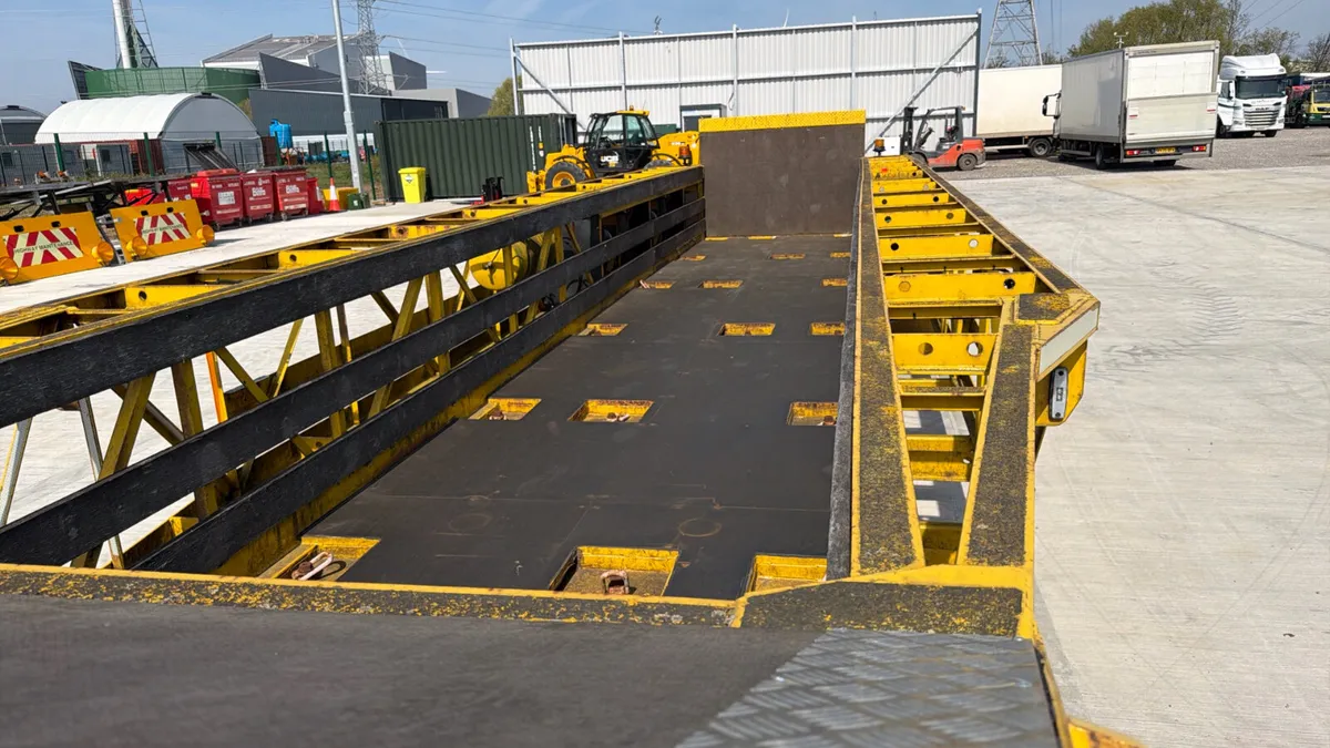2015 Step Frame trailer Ex Mod Air craft carrier - Image 3