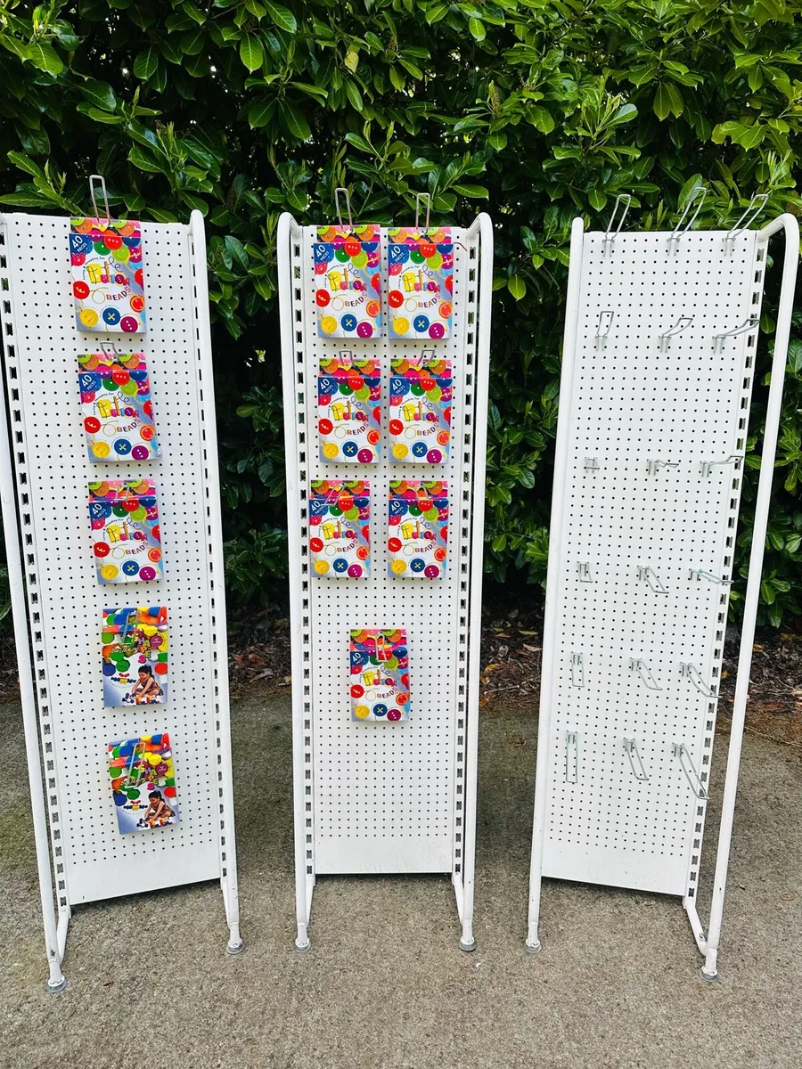 LADDER RACK / DISPLAY STANDS - Image 2