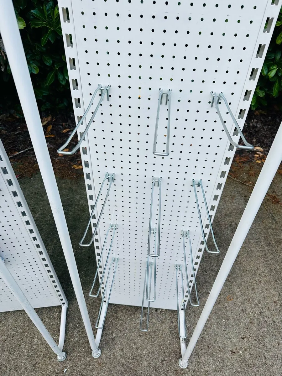 LADDER RACK / DISPLAY STANDS - Image 3