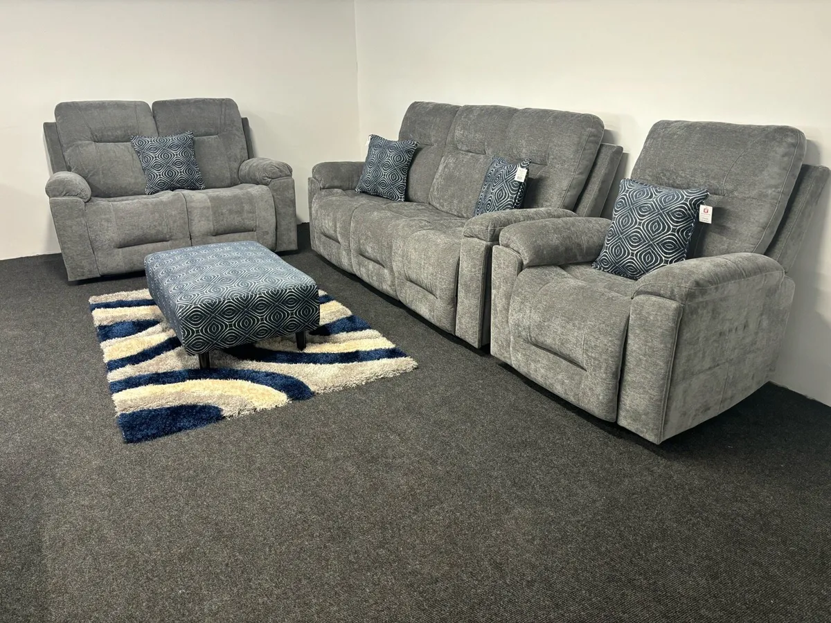 New 3+2 Grey Hudson Recliner Sofas with cupholders - Image 3