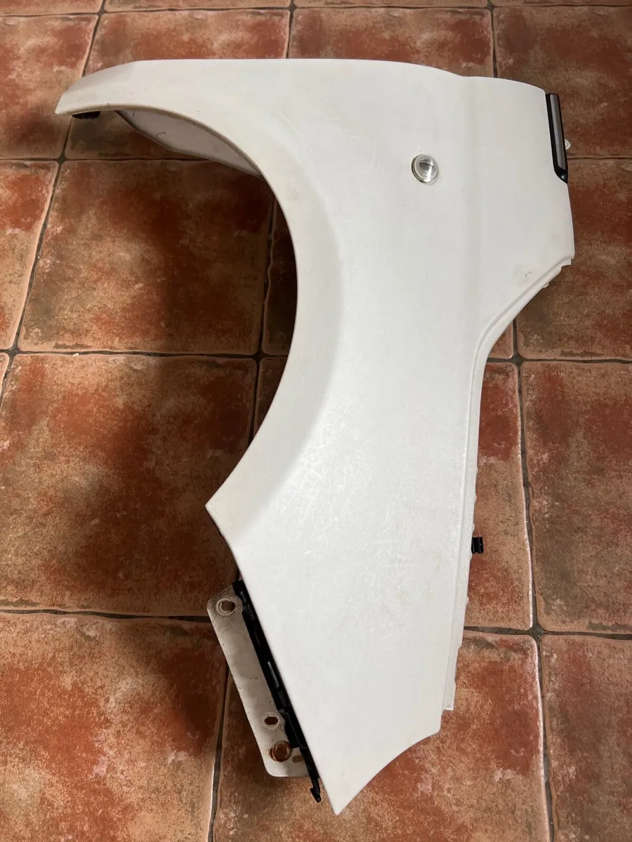 Fiat 500 drivers wing - Image 3