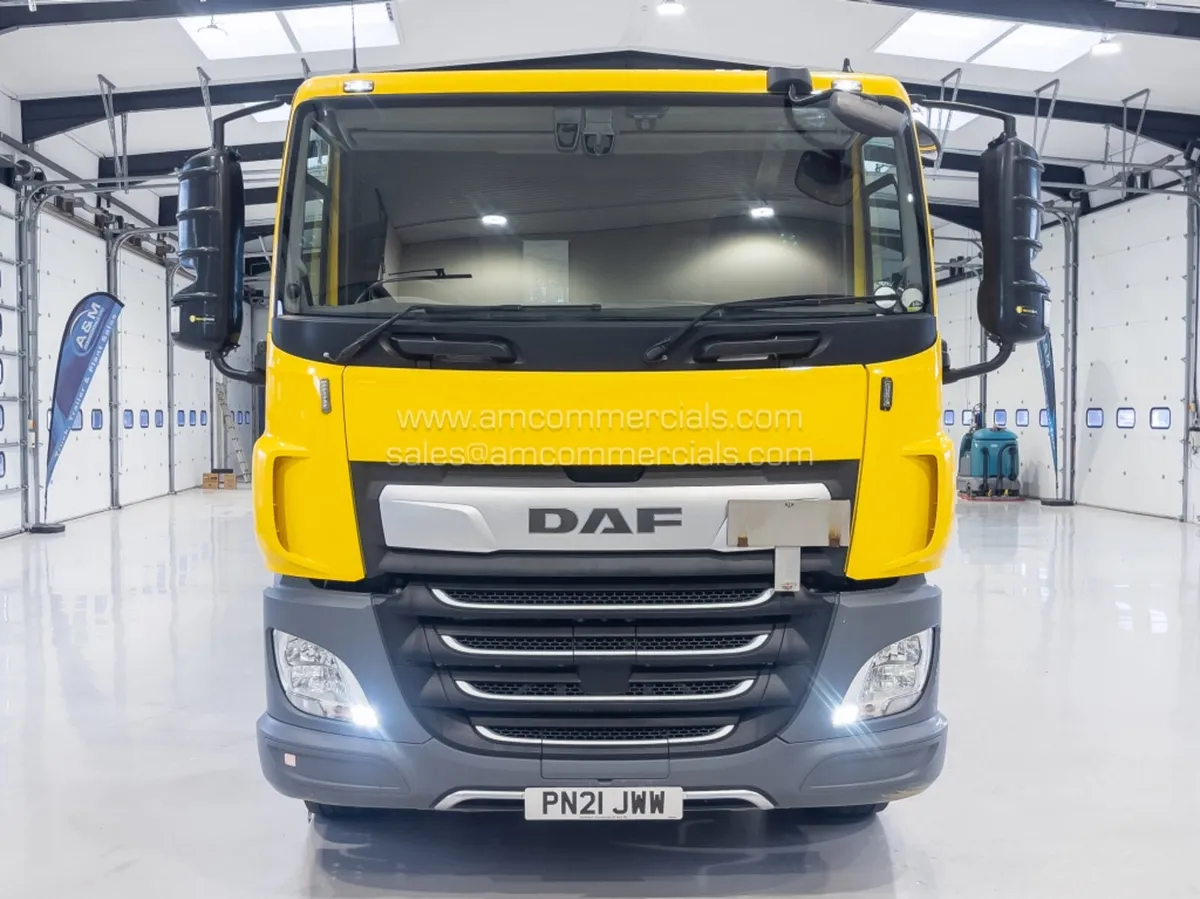2021 DAF CF 340 FUEL TANKER - Image 2