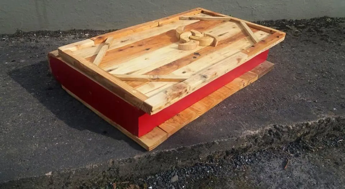 Rustic multi-use wall storage or memory box - Image 2