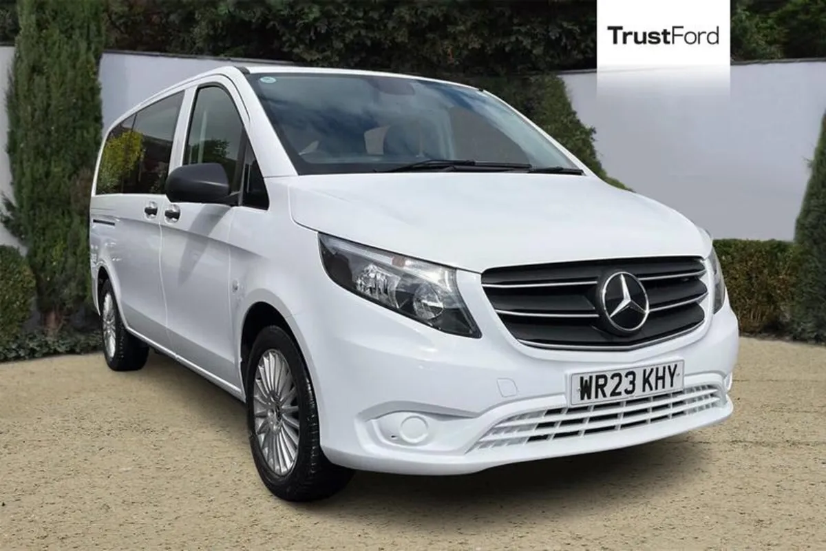 Mercedes-Benz Vito 2.0 114 CDI SELECT Tourer Doubl - Image 1