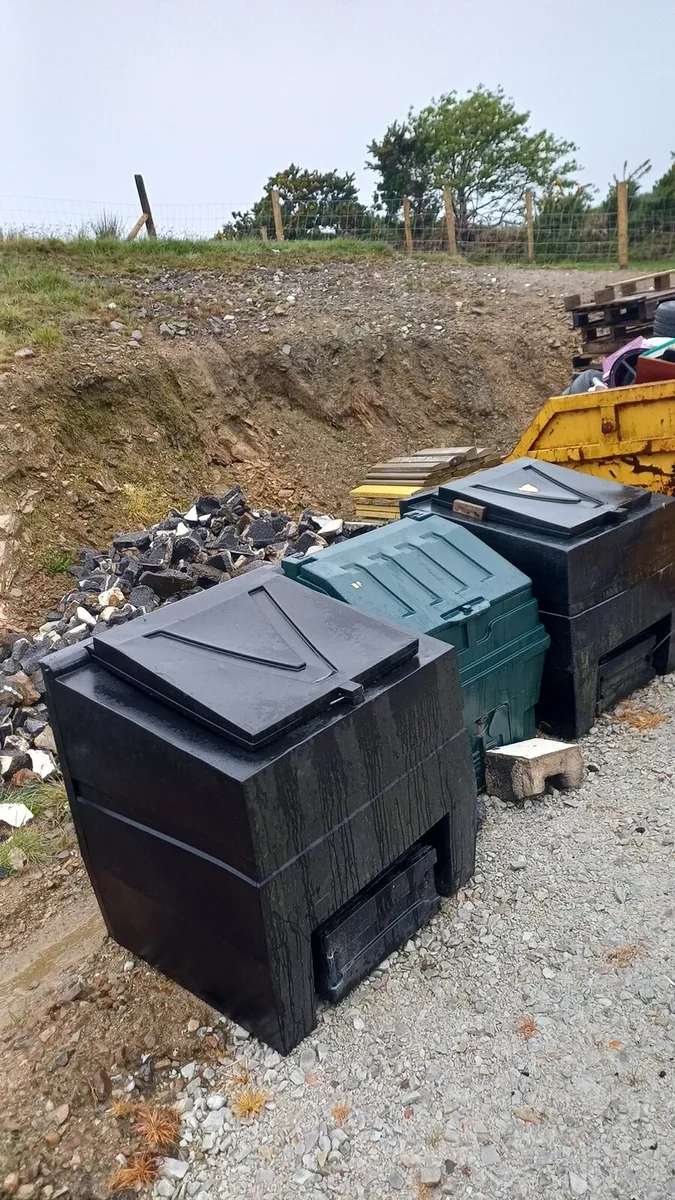3 coal bunkers