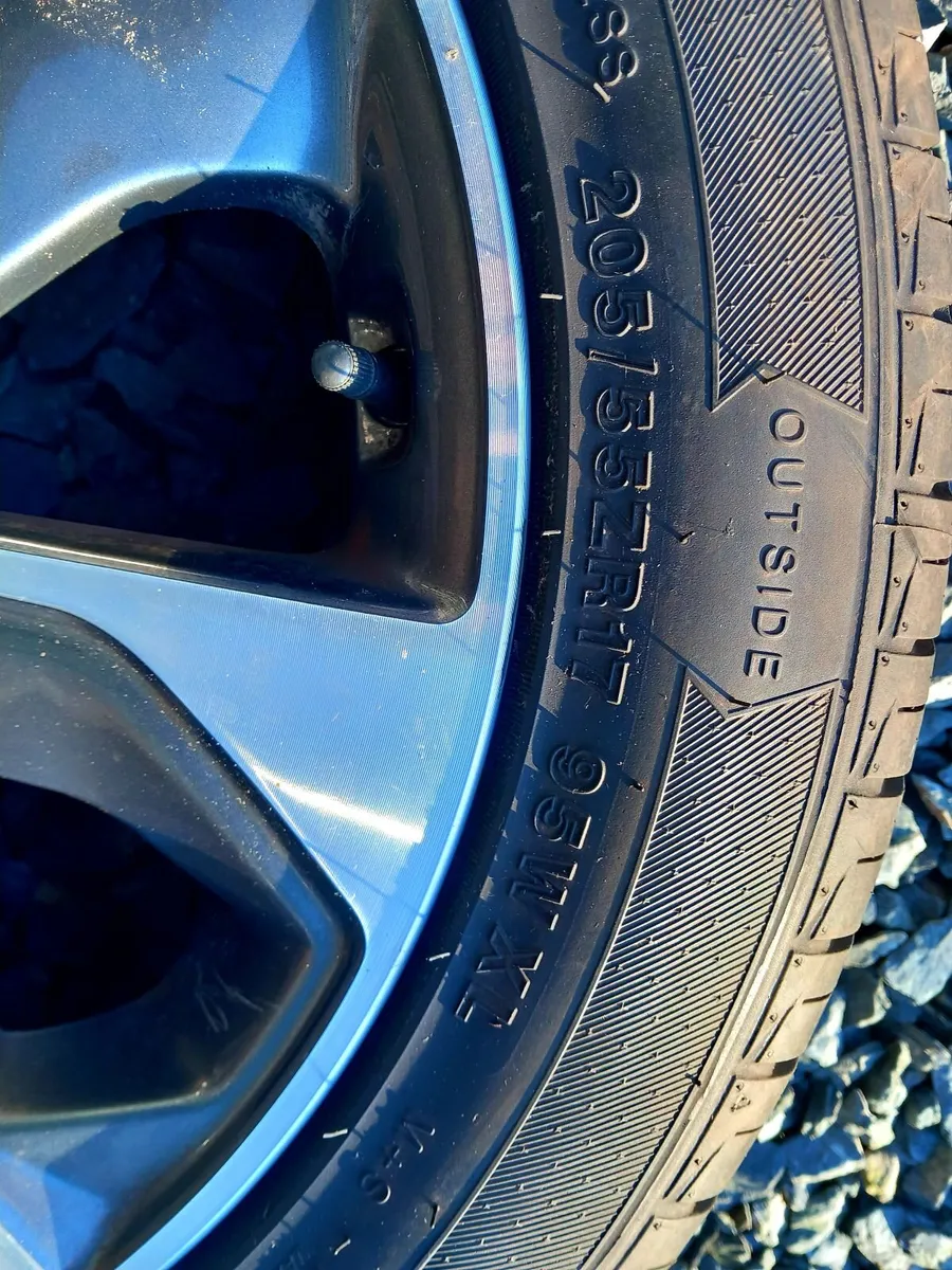 ■ 4x100 Alloys 17s in Excellent Condition ■ - Image 4