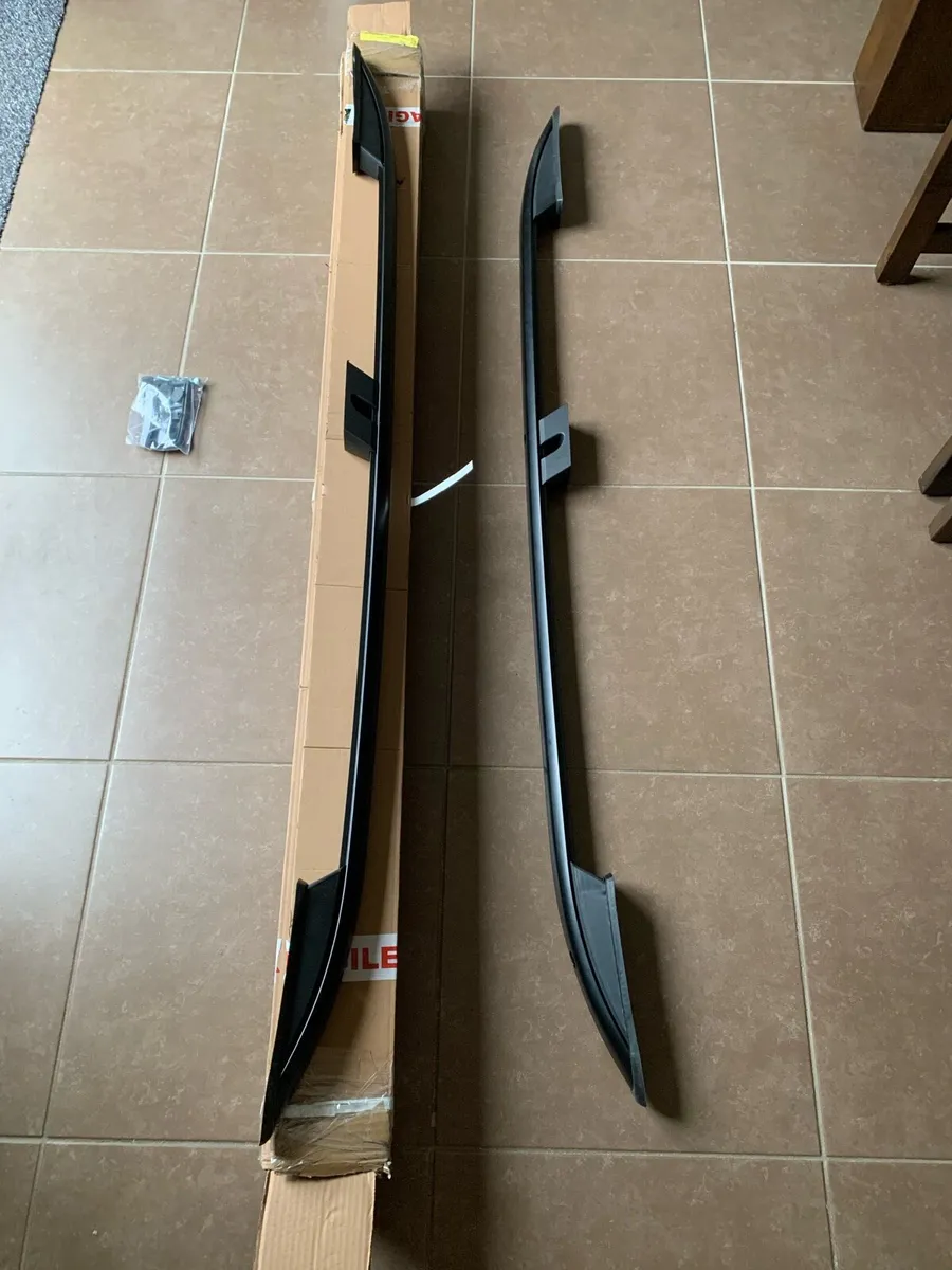 Vw Caddy Black metal Roof Rails - Image 2