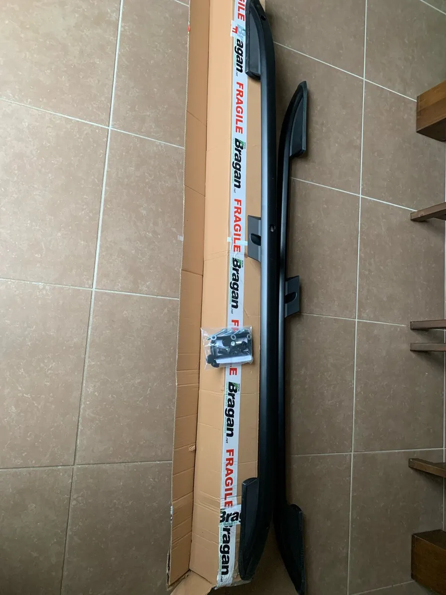 Vw Caddy Black metal Roof Rails - Image 3