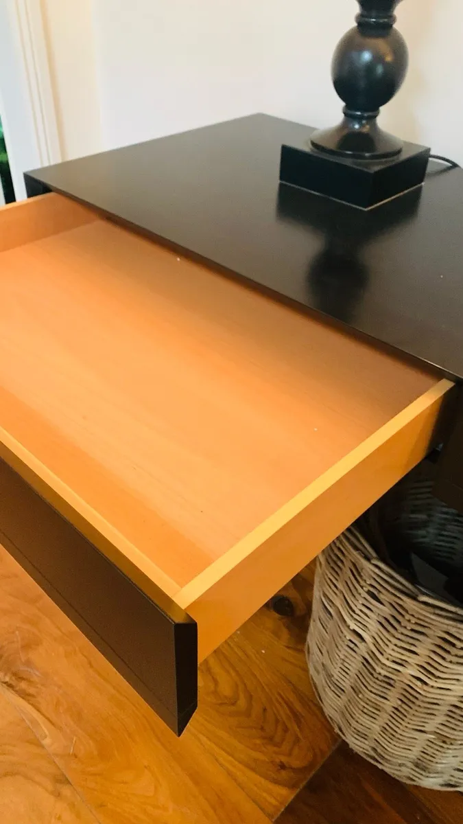 Long console table - Image 3