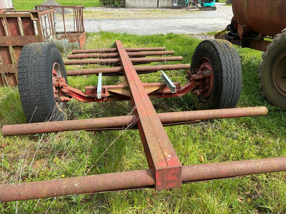 BALE CARRIER - Image 2