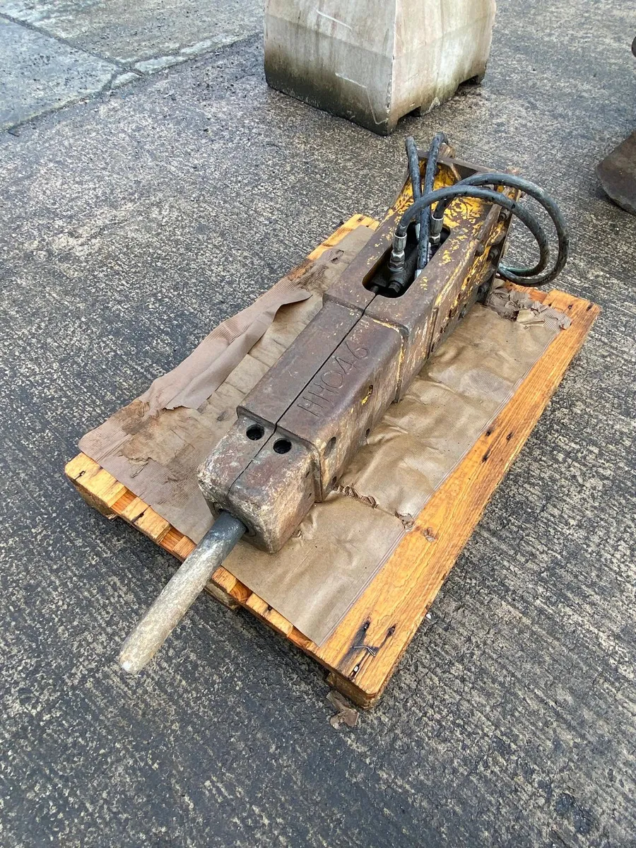2014 INDECO HP350 3T ROCK BREAKER - Image 3