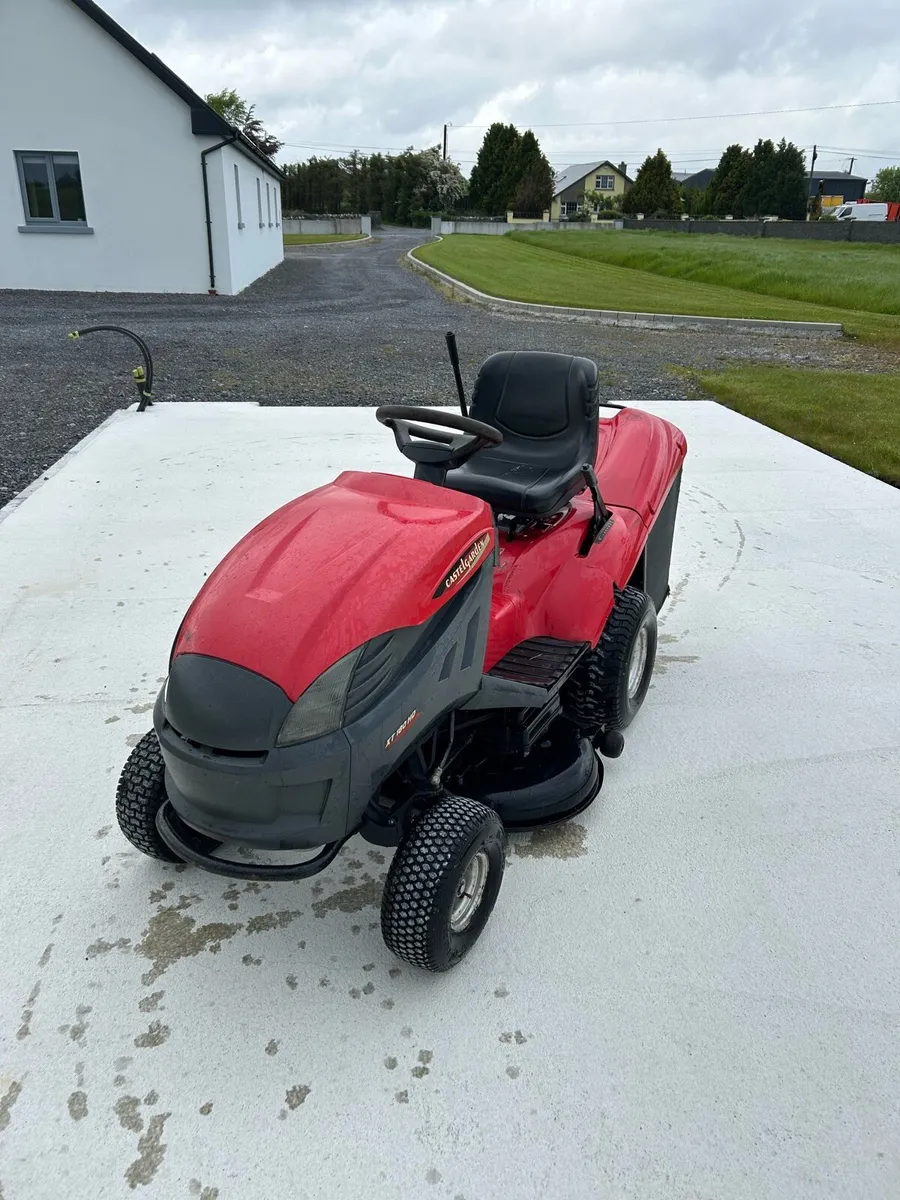 Ride on lawnmower - Image 2