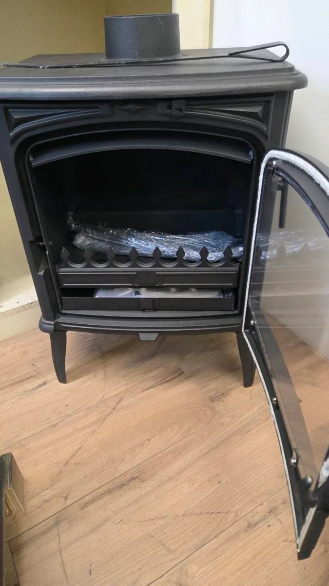 Solid fuel stove - Image 4