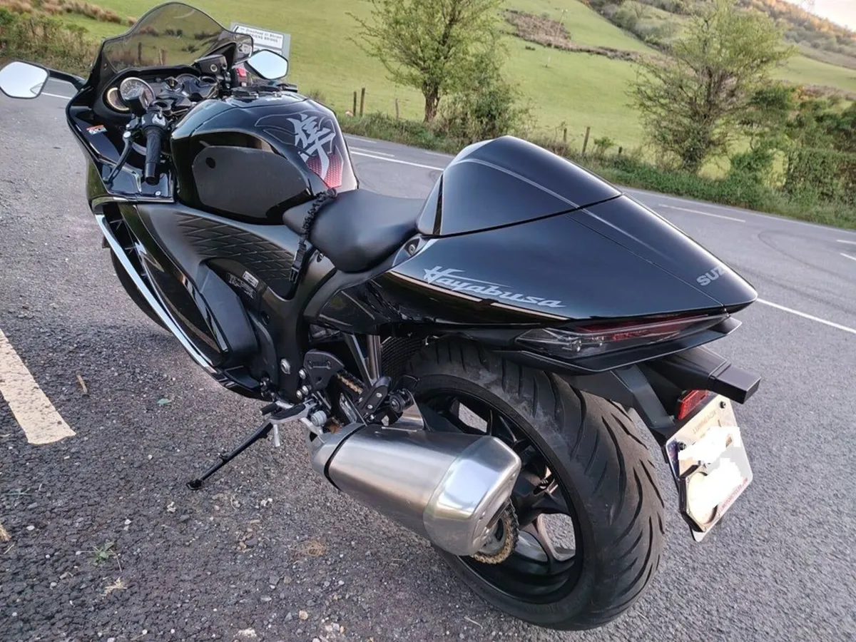 Suzuki Hayabusa 231 - Image 3