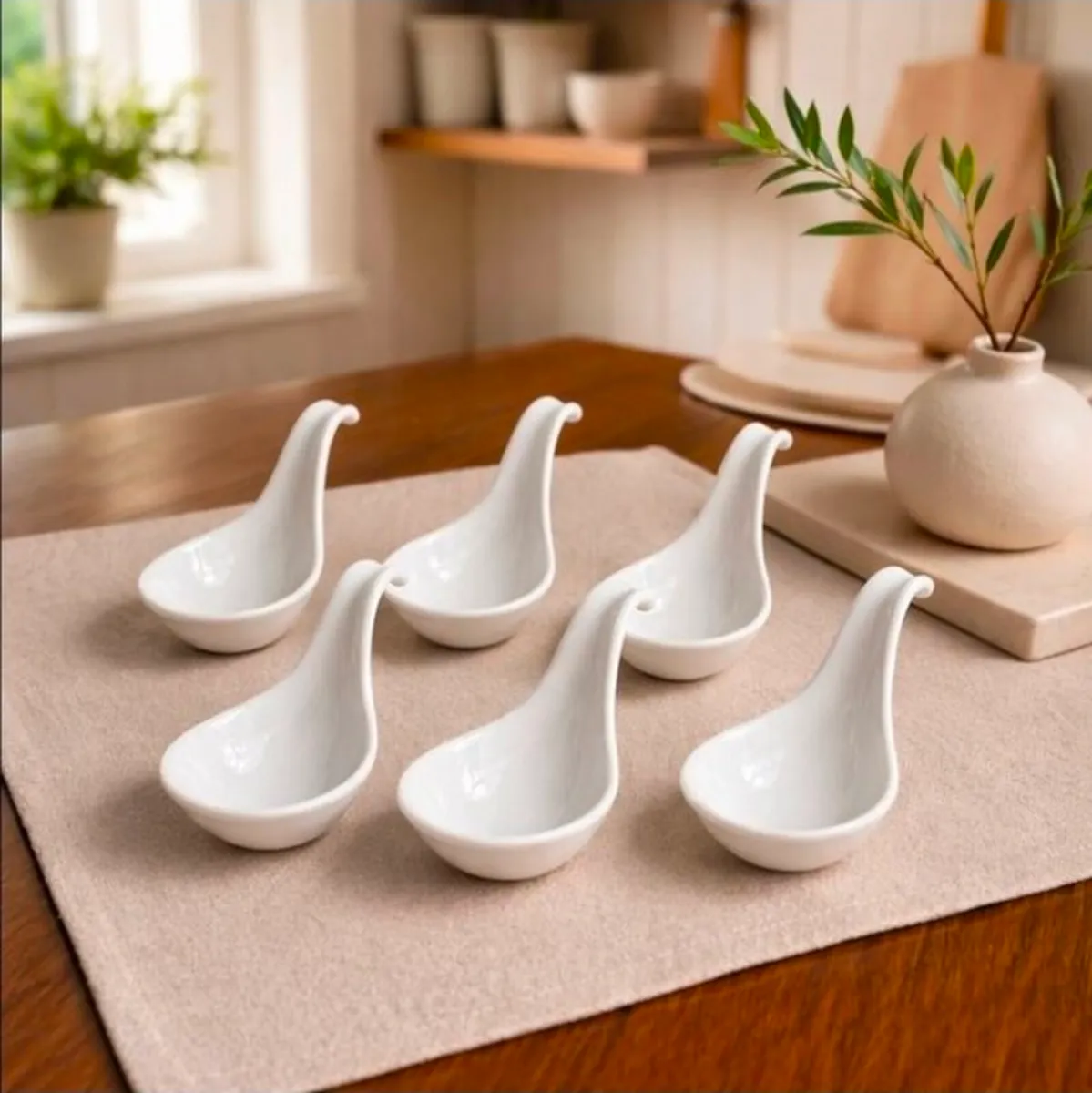 Set of 6 White Ceramic Asian Soup Spoons Modern Mi - Image 1