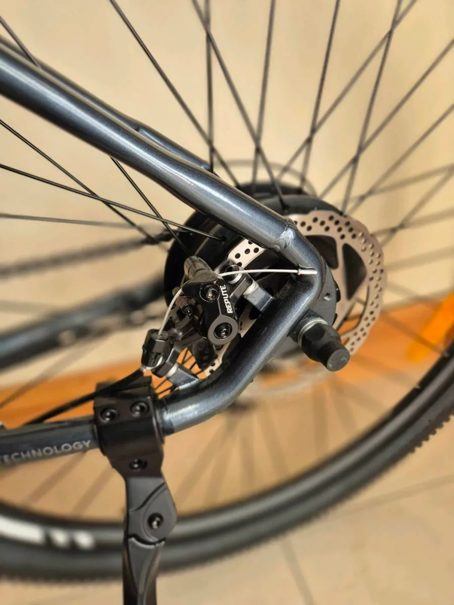 Electric bike - Image 3
