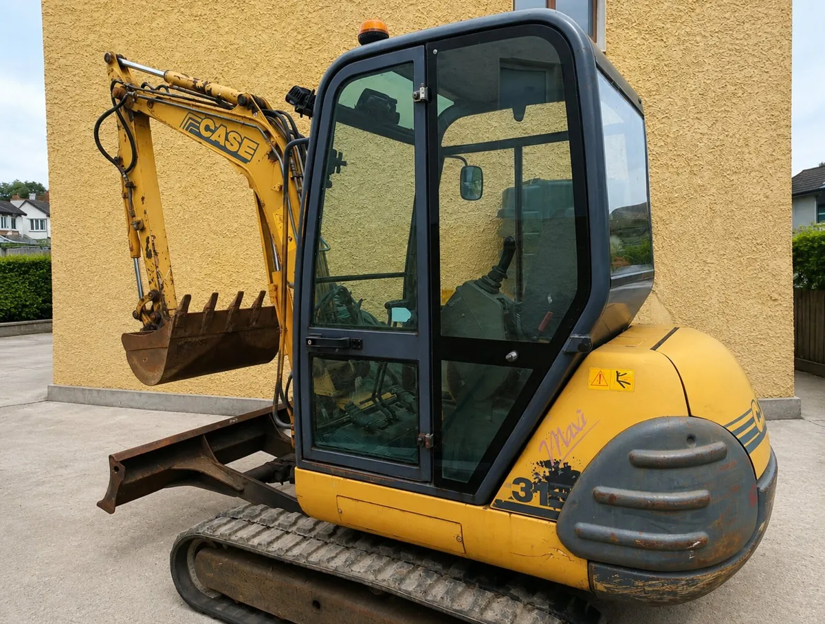 Case mini digger 3.1 T - Image 3