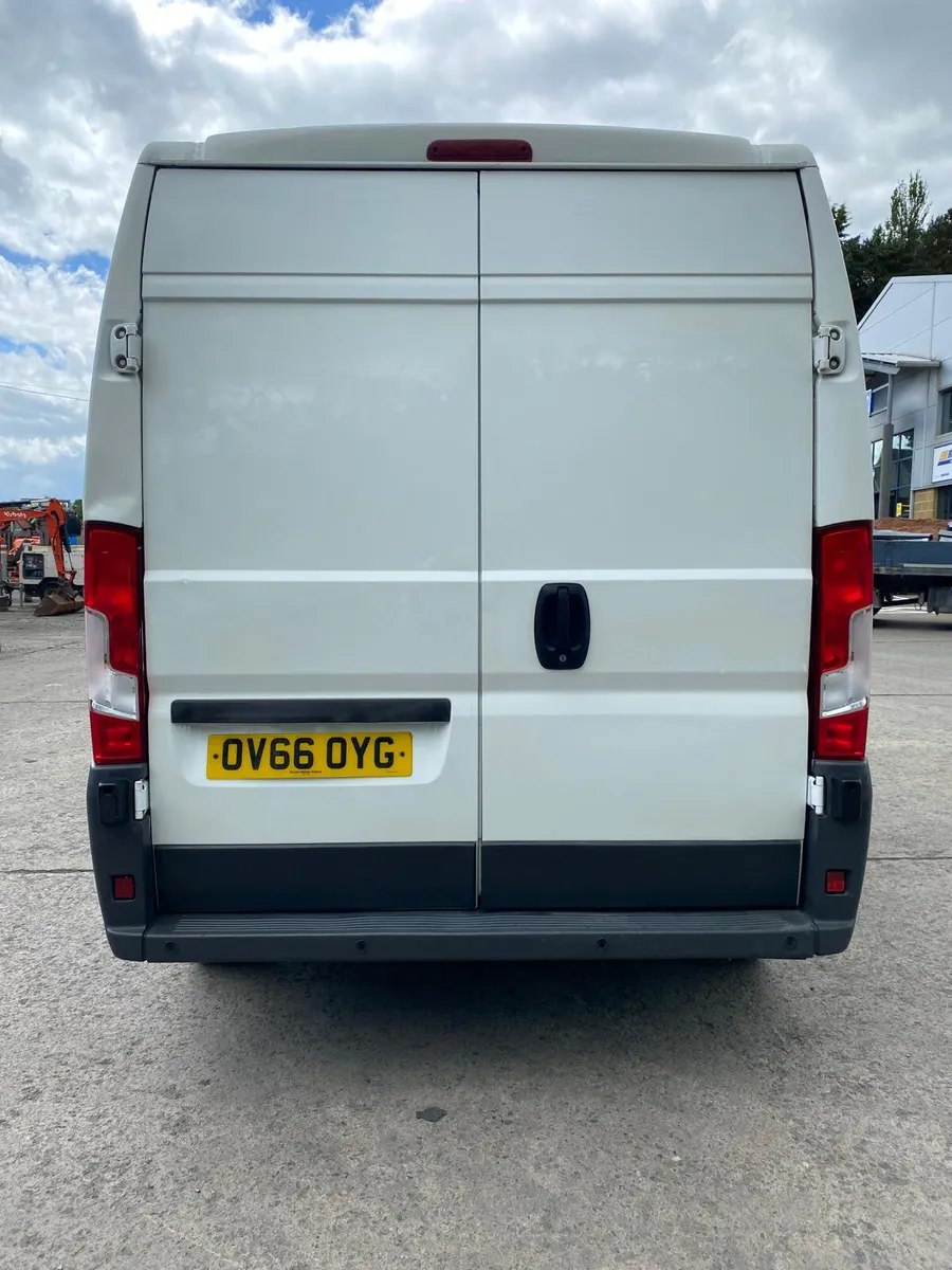 2017 PEUGEOT BOXER BLUE HDI 335 L3H3 VAN - Image 4
