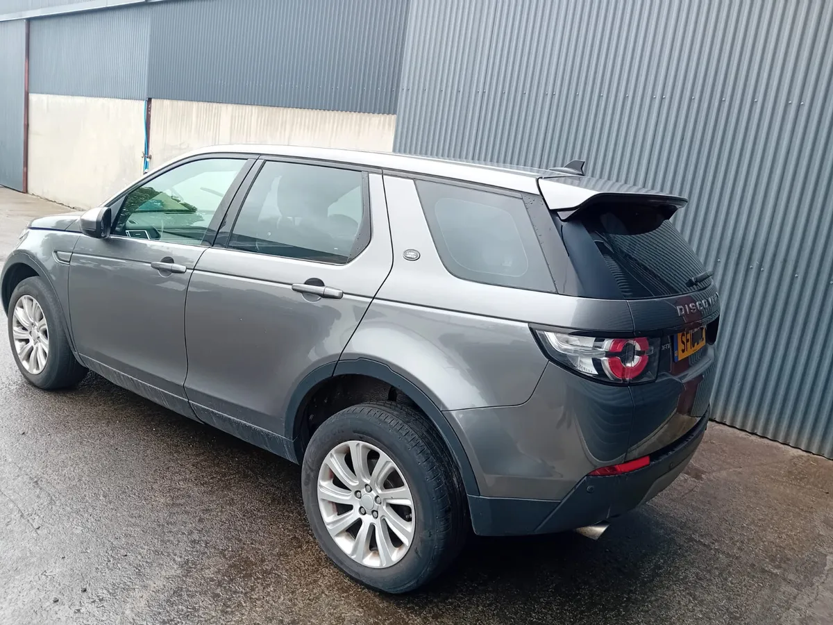 Land Rover Discovery Sport for breaking - Image 3