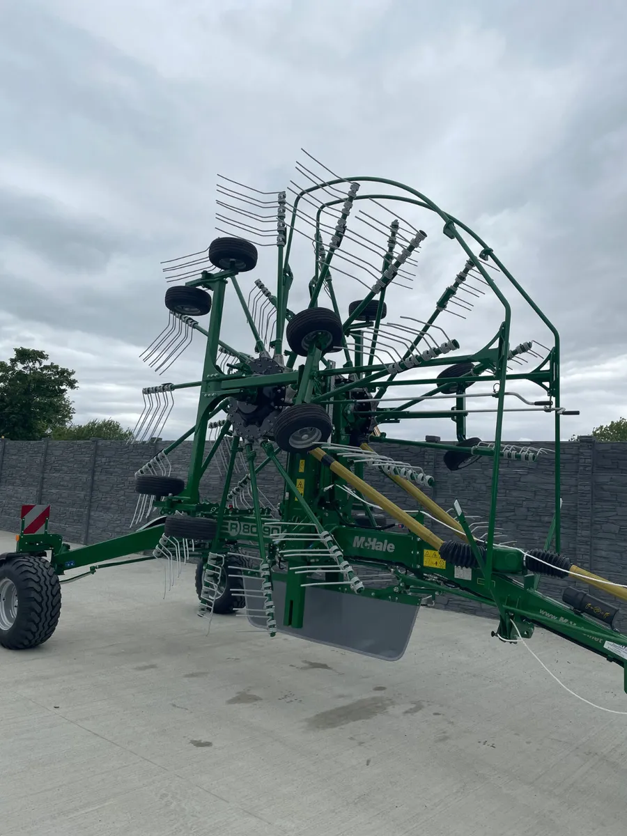 New McHale 80 - 90 Twin Rotor Rake - Image 1