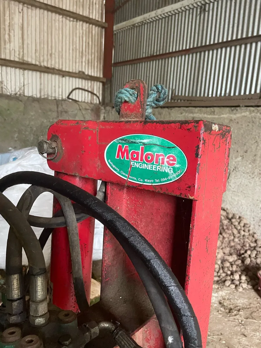 Malone log splitter - Image 1