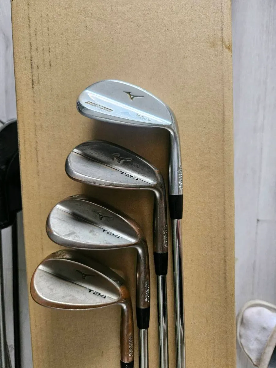 Mizuno T24 Wedge Set & T20 - Image 1