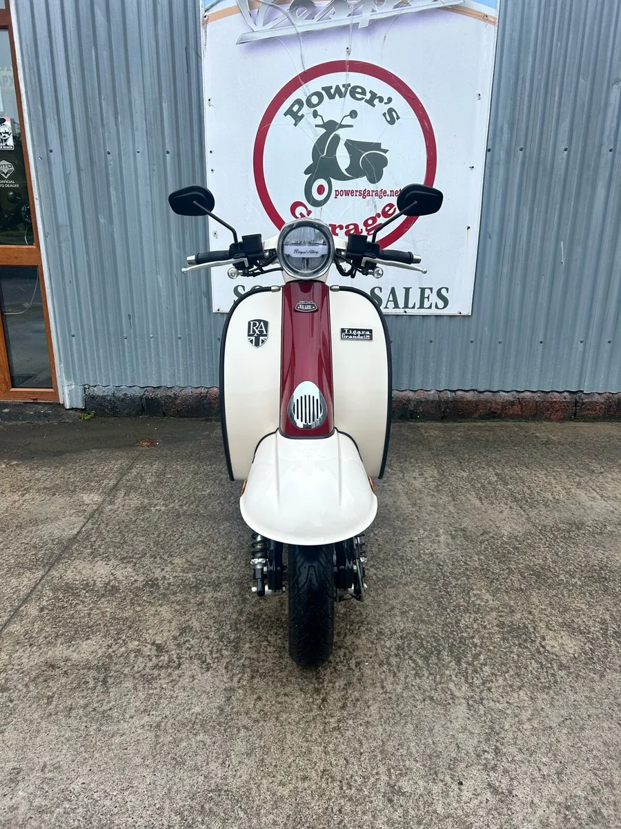 2021 Royal Alloy TG125LC  not Vespa - Image 3