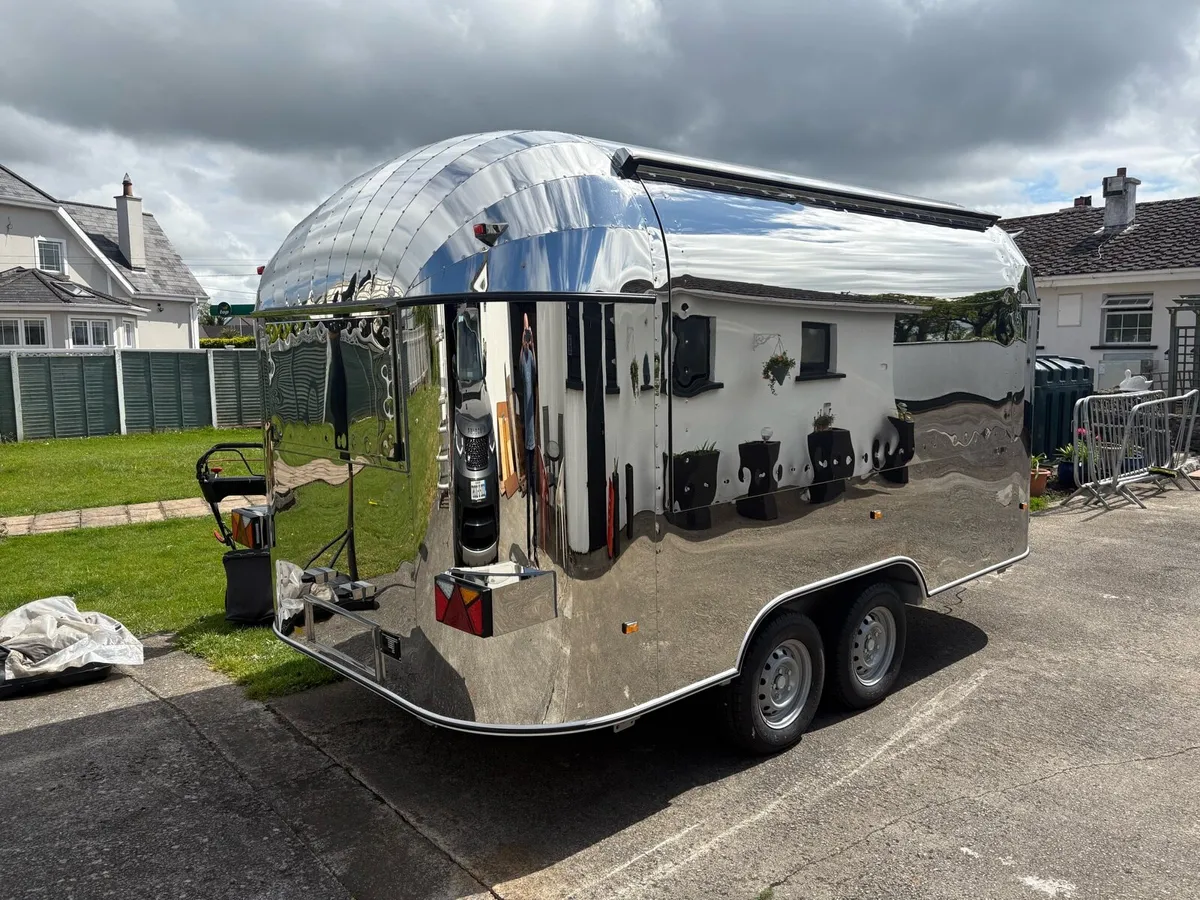 Airstream - Image 1