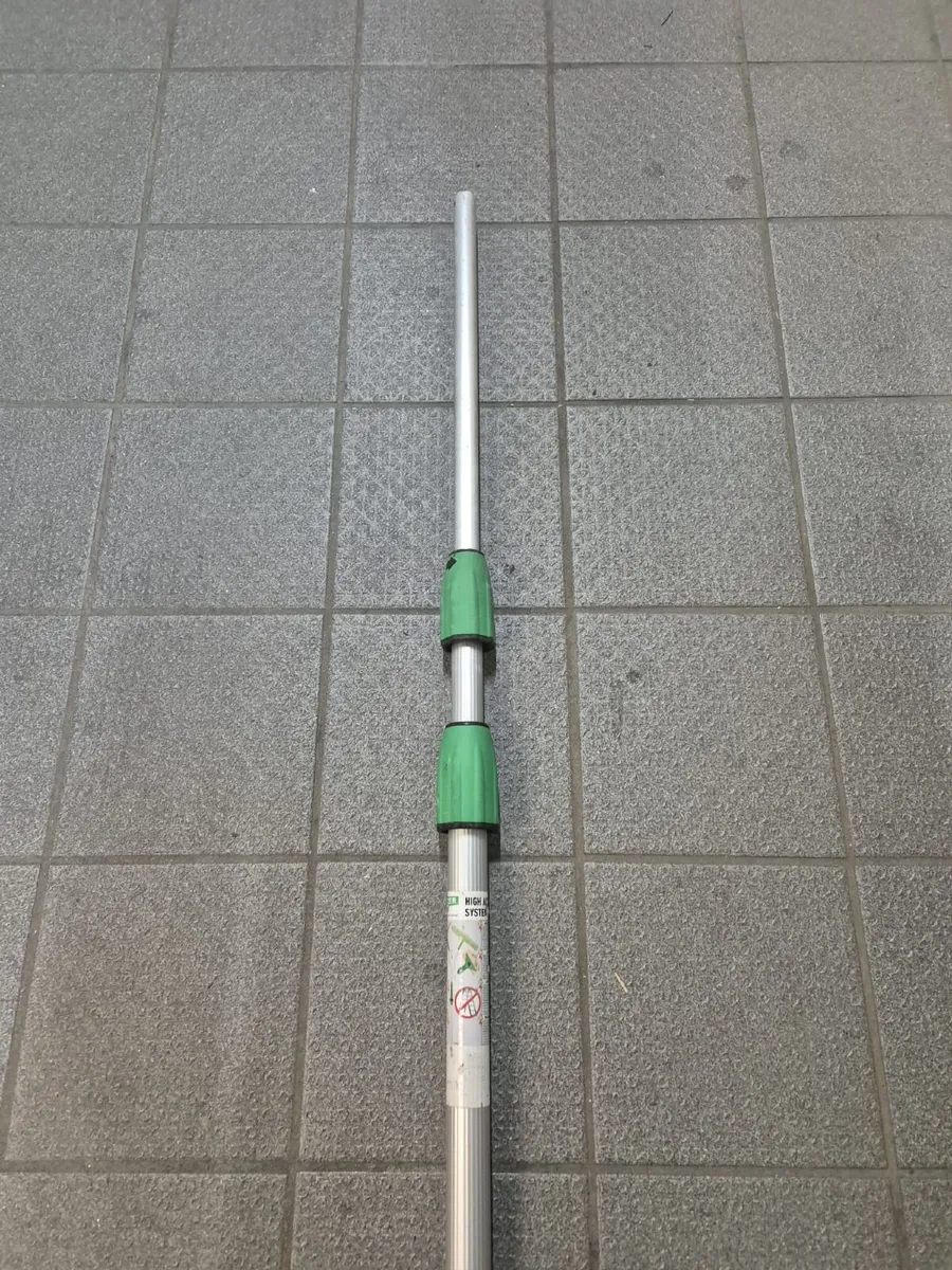 Unger OptiLoc Extendable Pole - Image 3