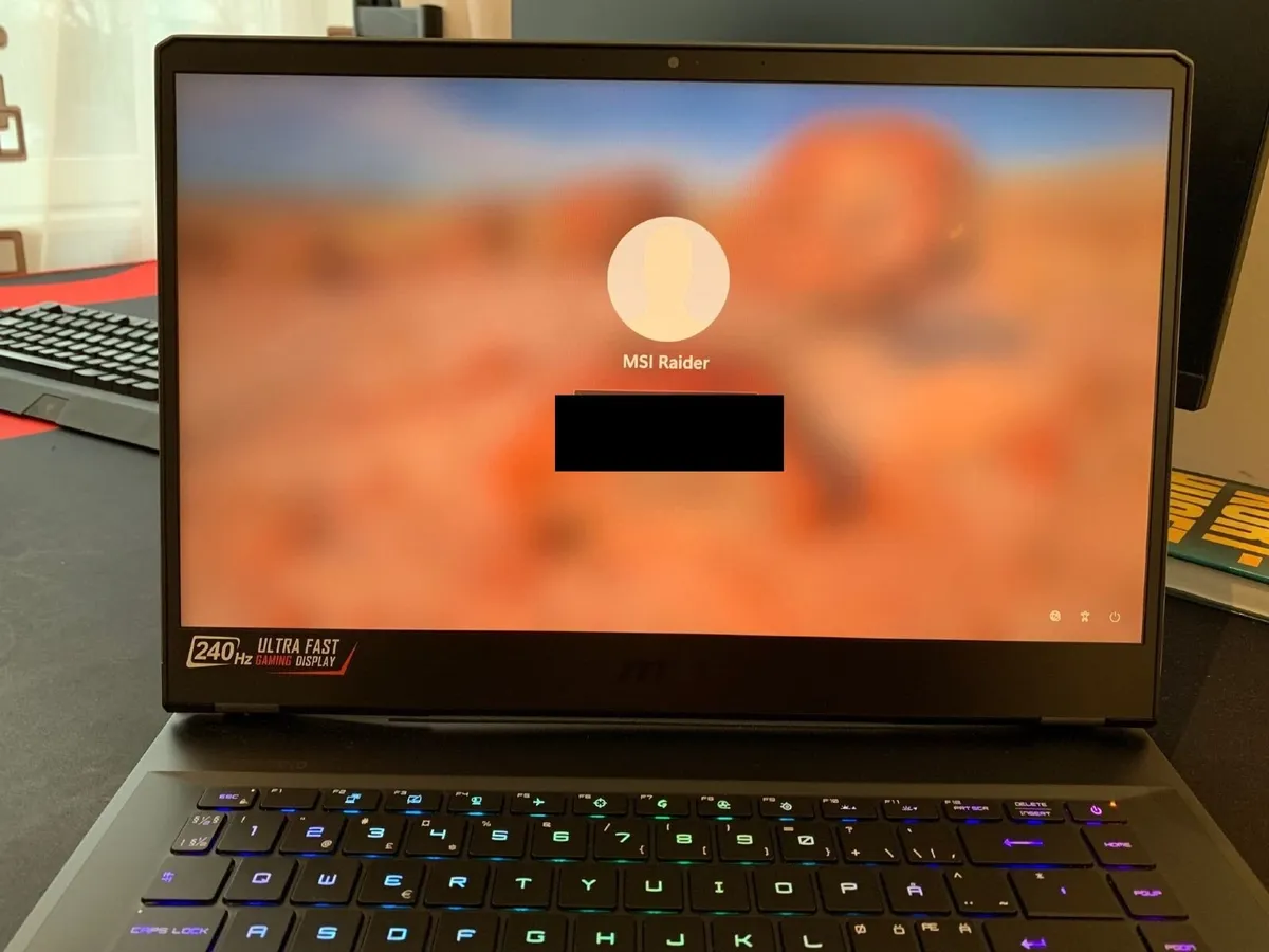 Msi Laptop RTX 2070 / i7 5.1GHz / 2TB HDD / 240HZ - Image 1