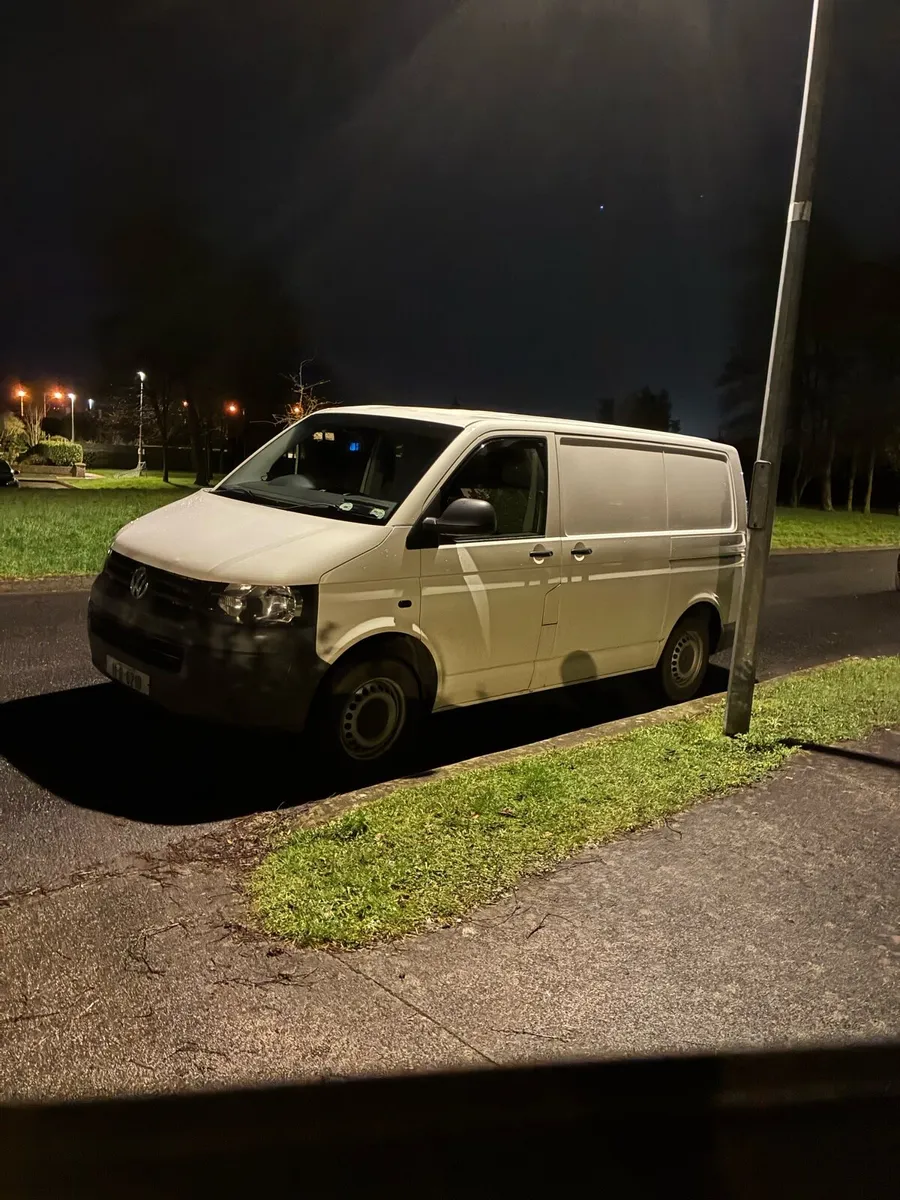Volkswagen Transporter - Image 3