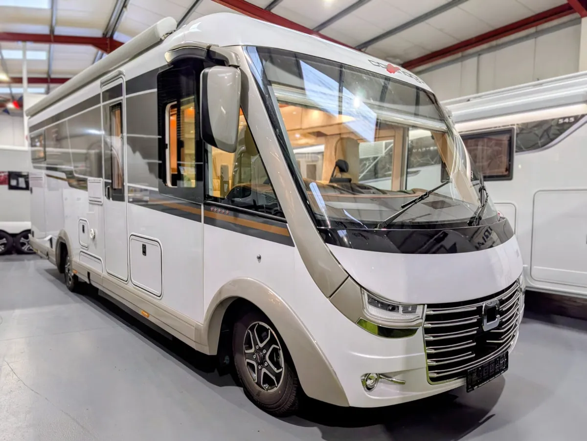 NEW CARTHAGO CHIC C-LINE I 4.9 LE L SUPERIOR - Image 3
